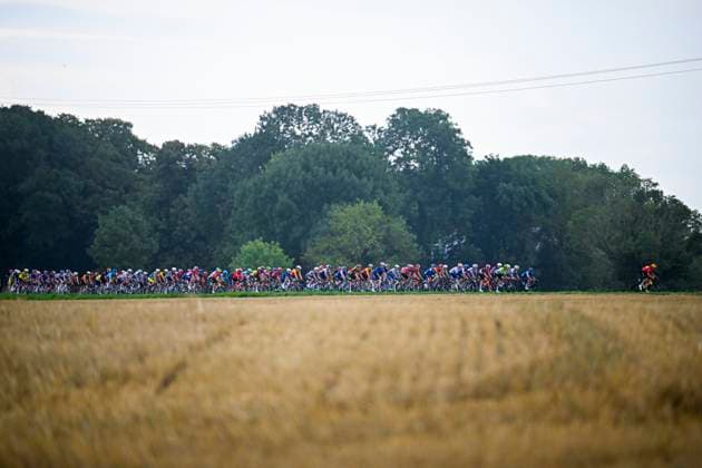 Tour de Wallonie 2025 Stage 3 ANTOING, BELGIUM - JULY 28 : Illustration picture of the peloton during stage 3 of the 30th edition of Tour de Wallonie an UCI ProSeries 2.Pro cycling road race stage for Men Elite of 165.3 km with start in Estinnes and finish in Antoing on July 28, 2025 in Antoing, Belgium, 28 07 2025 ( Motordriver Pieter Van Herzele - Antoing Belgium  Copyright: xTomasxSiskx