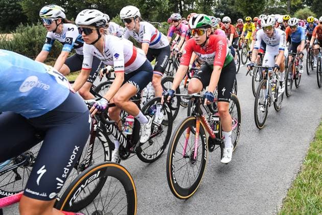 July 28, 2025, Bain-De-Bretagne, France, France: Katarzyna NIEWIADOMA-PHINNEY (Poland) of Team CANYON-SRAM ZONDACRYPTO and Blanka VAS (Hungary) of Team SD WORX - PROTIME during the Tour de France 2025 Femmes, Cycling race Stage 3, Le Gacilly to Angers (163,5 Km) on July 28, 2022 in Bain-de-Bretagne, France. Bain-De-Bretagne France - ZUMAm308 20250728_zsp_m308_008 Copyright: xMatthieuxMirvillex
