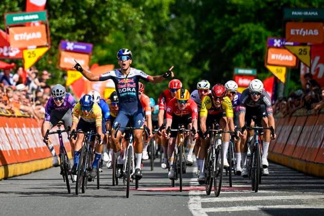 Tour de Wallonie 2025 Stage 3 ANTOING, BELGIUM - JULY 28 : Donati Davide of Red Bull - BORA - Hansgrohe celebrating his victory during stage 3 of the 30th edition of Tour de Wallonie an UCI ProSeries 2.Pro cycling road race stage for Men Elite of 165.3 km with start in Estinnes and finish in Antoing on July 28, 2025 in Antoing, Belgium, 28 07 2025 ( Motordriver Pieter Van Herzele - Antoing Belgium  Copyright: xTomasxSiskx