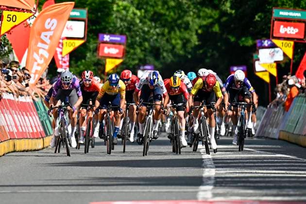 Tour de Wallonie 2025 Stage 3 ANTOING, BELGIUM - JULY 28 : Donati Davide of Red Bull - BORA - Hansgrohe, Strong Corbin (USA) of Israel - Premier Tech in the final sprint during stage 3 of the 30th edition of Tour de Wallonie an UCI ProSeries 2.Pro cycling road race stage for Men Elite of 165.3 km with start in Estinnes and finish in Antoing on July 28, 2025 in Antoing, Belgium, 28 07 2025 ( Motordriver Pieter Van Herzele - Antoing Belgium  Copyright: xTomasxSiskx