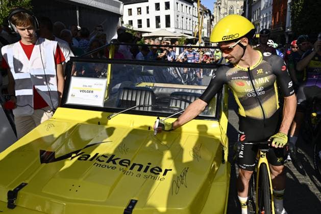 Belgian Victor Campenaerts of Team Visma-Lease a Bike pictured before the Natourcriterium Aalst cycling event, Monday 28 July 2025 in Aalst. The traditional criteriums are local showcases for which mainly cyclists who rode the Tour de France are invited. ERICxLALMAND  x130204831x