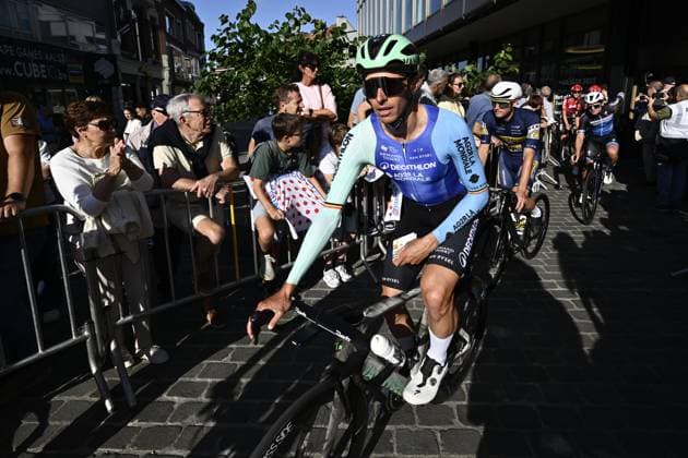 Belgian Oliver Naesen of Decathlon AG2R La Mondiale Team and pictured before the Natourcriterium Aalst cycling event, Monday 28 July 2025 in Aalst. The traditional criteriums are local showcases for which mainly cyclists who rode the Tour de France are invited. ERICxLALMAND  x130205183x