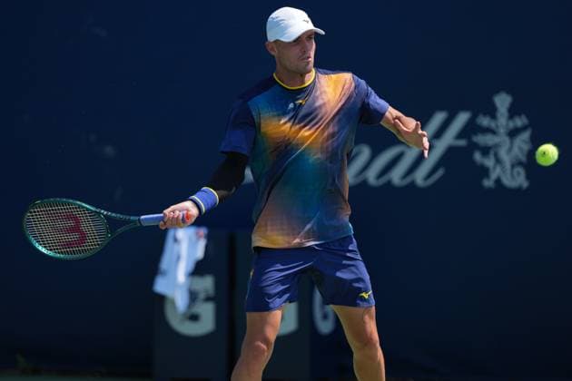 July 28, 2025, Toronto, Ontario, Canada: Christopher O Connell of Australia plays a forehand against Chun-Hsin Tseng of Taipei during the Men s Singles first round match on day 3 of the ATP, Tennis Herren Masters 1000 National Bank Open at Sobeys Stadium. on July 28, 2025 in Toronto, Canada. Toronto Canada - ZUMAe321 20250728_zsa_e321_017 Copyright: xLeonardoxRamirezx
