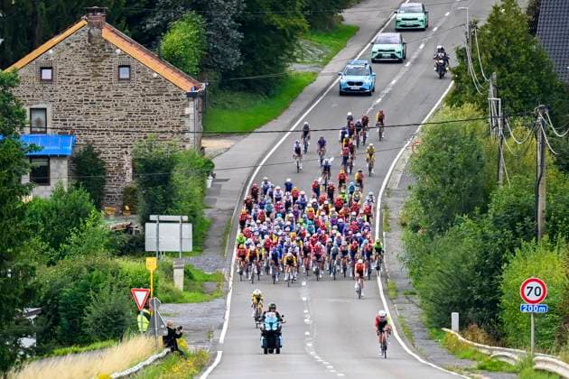 Tour de Wallonie 2025 Stage 4 SERAING, BELGIUM - JULY 29 : Illustration picture of the peloton during stage 4 of the 30th edition of Tour de Wallonie an UCI ProSeries 2.Pro cycling road race stage for Men Elite of 163.3 km with start in Welkenraedt and finish in Seraing on July 29, 2025 in Seraing, Belgium, 29 07 2025 ( Motordriver Louis Bidlot - Seraing Belgium  Copyright: xTomasxSiskx