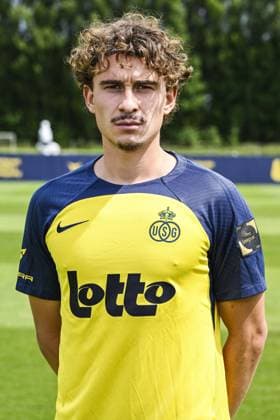 Union s Kamiel Van De Perre poses for a portrait picture at the 2025-2026 season photoshoot of Belgian soccer team Royale Union Saint-Gilloise, Tuesday 29 July 2025 in Brussels. TOM GOYVAERTS TomxGoyvaerts  x130242782x