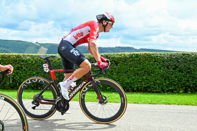 Tour de Wallonie 2025 Stage 4 SERAING, BELGIUM - JULY 29 : Veistroffer Baptiste of Lotto in action during stage 4 of the 30th edition of Tour de Wallonie an UCI ProSeries 2.Pro cycling road race stage for Men Elite of 163.3 km with start in Welkenraedt and finish in Seraing on July 29, 2025 in Seraing, Belgium, 29 07 2025 ( Motordriver Louis Bidlot - Seraing Belgium  Copyright: xTomasxSiskx