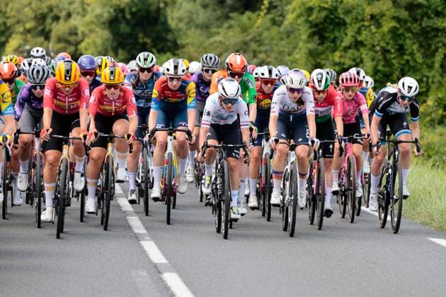 Tour de France Femmes 2025 - stage 4 Tour de France Femmes 2025 - 4th Edition - 4th stage Saumur - Poitiers 130,7 Km - 29 07 2025 - Jelena Eric (SRB - Movistar Team) - photo Massimo Fulgenzi SprintCyclingAgency 2025 Poitiers France  Copyright: xMassimoxFulgenzix xSprintcyclingagencyx