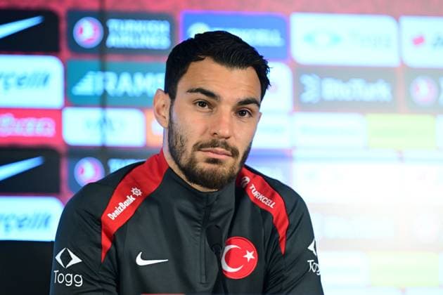 Ahead of Turkiye v Hungary - UEFA Nations League ISTANBUL, TURKIYE - MARCH 19: Kaan Ayhan of Turkiye speaks during a press conference, PK, Pressekonferenz ahead of the UEFA Nations League play-off round match between Turkiye and Hungary at RAMS Park Stadium, in Istanbul, Turkiye on March 19, 2025. Istanbul Turkey. Editorial use only. Please get in touch for any other usage.  Copyright: x2025xAnadoluxAbdülhamidxHoÅübaÅüx