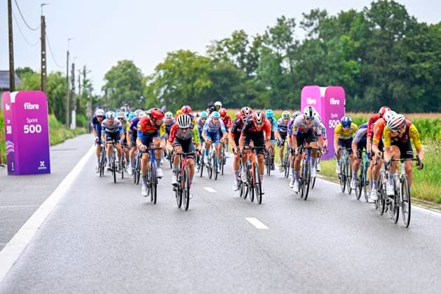 Tour de Wallonie 2025 Stage 4 SERAING, BELGIUM - JULY 29 : Illustration picture of the peloton during stage 4 of the 30th edition of Tour de Wallonie an UCI ProSeries 2.Pro cycling road race stage for Men Elite of 163.3 km with start in Welkenraedt and finish in Seraing on July 29, 2025 in Seraing, Belgium, 29 07 2025 ( Motordriver Louis Bidlot - Seraing Belgium  Copyright: xTomasxSiskx