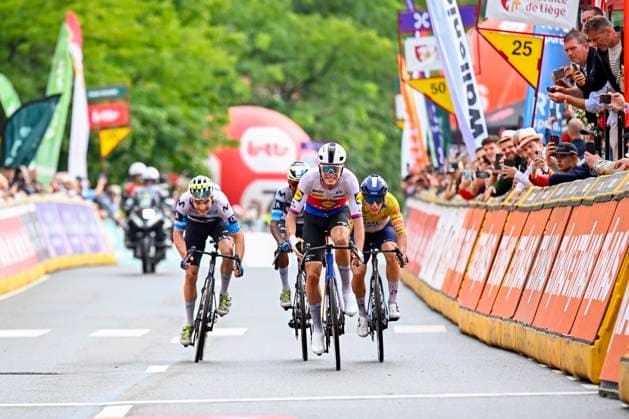 Tour de Wallonie 2025 Stage 4 SERAING, BELGIUM - JULY 29 : Strong Corbin (USA) of Israel - Premier Tech, Vacek Mathias (CZE) of Lidl - Trek in the final sprint during stage 4 of the 30th edition of Tour de Wallonie an UCI ProSeries 2.Pro cycling road race stage for Men Elite of 163.3 km with start in Welkenraedt and finish in Seraing on July 29, 2025 in Seraing, Belgium, 29 07 2025 ( Motordriver Louis Bidlot - Seraing Belgium  Copyright: xTomasxSiskx