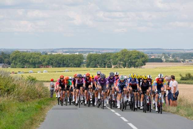 Tour de France Femmes 2025 - stage 4 Tour de France Femmes 2025 - 4th Edition - 4th stage Saumur - Poitiers 130,7 Km - 29 07 2025 - Peloton - Scenery - photo Massimo Fulgenzi SprintCyclingAgency 2025 Poitiers France  Copyright: xMassimoxFulgenzix xSprintcyclingagencyx