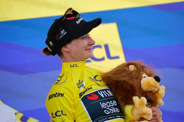 Tour de France Femmes 2025 - stage 4 Tour de France Femmes 2025 - 4th Edition - 4th stage Saumur - Poitiers 130,7 Km - 29 07 2025 - Marianne Vos (NED - Team Visma - Lease a Bike) - photo Rafa Gomez SprintCyclingAgency 2025 Poitiers France  Copyright: xRafaxGomezx xSprintcyclingagencyx