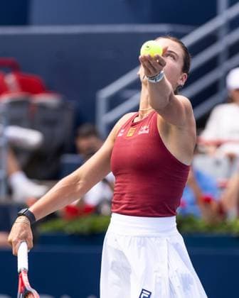 July 29, 2025, Montreal, Quebec, Canada: EMMA NAVARO (8), from USA serving in second set against Rebecca Marino (WC), from Canada at Canadian Open at IGA stadium in Montreal, Quebec, Canada on 2024-05-24 Montreal Canada - ZUMAl189 20250729_zsp_l189_016 Copyright: xYannickxLegarex