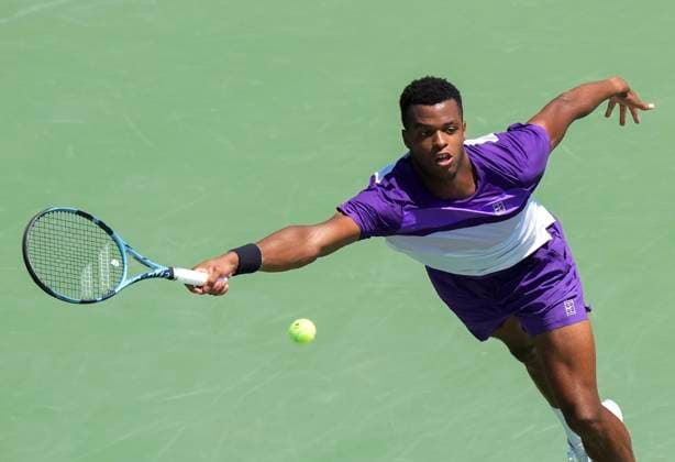 July 29, 2025, Toronto, On, CANADA: Giovanni Mpetshi Perricard of France returns the ball against Holger Rune of Denmark during second round tennis action at the National Bank Open in Toronto on Tuesday, July 29, 2025. Canada News - July 29, 2025  - ZUMAc35_ 20250729_zaf_c35_031 Copyright: xNathanxDenettex