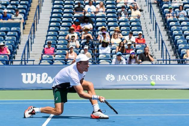 July 29, 2025, Toronto, Ontario, Canada: Toronto, Ontario Ã¢â‚¬ July 29, 2025: JAMES DUCKWORTH of Australia returns a shot against LORENZO MUSETTI of Italy during the National Bank Open Presented by Rogers at Sobeys Stadium in Toronto, Ontario. Toronto Canada - ZUMAr228 20250729_znp_r228_027 Copyright: xVasiliyxRyabykhx