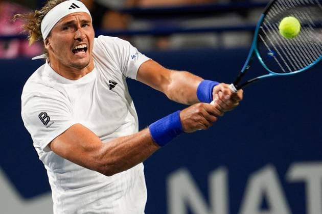 National Bank Open 2025 - Day 4 TORONTO, CANADA - JULY 29: Alexander Zverev of Germany in action against Adam Walton of Australia on day four of the 2025 National Bank Open at Sobeys Stadium in Toronto, Ontario, Canada on July 29, 2025. Mert Alper Dervis Anadolu Ontario Canada. Editorial use only. Please get in touch for any other usage.  Copyright: x2025xAnadoluxMertxAlperxDervisx