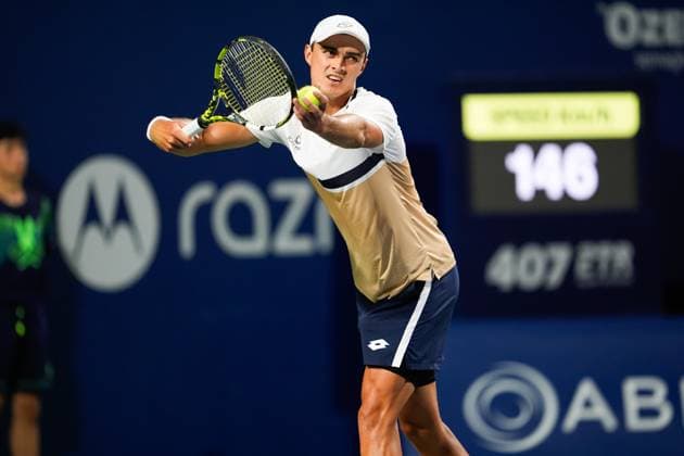 National Bank Open 2025 - Day 4 TORONTO, CANADA - JULY 29: Adam Walton of Australia serves against Alexander Zverev of Germany on day four of the 2025 National Bank Open at Sobeys Stadium in Toronto, Ontario, Canada on July 29, 2025. Mert Alper Dervis Anadolu Ontario Canada. Editorial use only. Please get in touch for any other usage.  Copyright: x2025xAnadoluxMertxAlperxDervisx