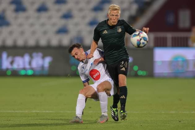 Champions league qualifying FC Drita vs FC Copenhagen in Pristina, Kosovo Birger Mellinng (R) of Copenhagen in action against Liridon Balaj (L) of Drita during the champions league second qualifying round leg 2 match between FC Drita and FC Copenhagen, in Pristina, Kosovo on July 29, 2025. Pristina Kosovo, Republic Of Copyright: xMatrixxImages ValdrinxXhemajx 