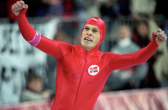 HAMAR 19940216 Vinter-OL pa Lillehammer. Skoyter, hurtiglop, 1500 meter i Hamar Olympiahall Vikingskipet. Vinneren Johan HAMAR 19940216 Vinter-OL pa Lillehammer. Skoyter, hurtiglop, 1500 meter i Hamar Olympiahall Vikingskipet. Vinneren Johann Olav Koss jubler etter lopet. Foto: Aleksander Nordahl NTB Hamar Oslo EDITORIAL USE ONLY Ref:_SPORXkp0aw2_mo.jpg *** HAMAR 19940216 Winter Olympics in Lillehammer Speed skating, Eisschnelllauf speed skating, 1500 meters in Hamar Olympiahall Vikingskipet The winner Johann Olav Koss celebrates after the race Photo Aleksander Nordahl NTB Hamar Oslo EDITORIAL USE ONLY  EDITORIAL USE ONLY. RESTRICTED USE FOR BETTING COMPANIES Ref:0240255929st.jpg *** HAMAR 19940216 Winter Olympics in Lillehammer Speed skating, 1500 meters in Hamar Olympiahall Vikingskipet The winner Johann Olav Koss celebrates after the race Photo Aleksander Nordahl NTB Hamar Oslo EDITORIAL USE ONLY Ref SPORXkp0aw2 mo jpg HAMAR 19940216 Winter Olympics in Lillehammer Speed skating, speed skating, 1500 meters in Hamar Olympiahall Vikingskipet The winner Johann Olav Koss celebrates after the race Photo Aleksander Nordahl NTB Hamar Oslo EDITORIAL USE ONLY  EDITORIAL USE ONLY RESTRICTED USE FOR BETTING COMPANIES  Copyright: xIMAGO NTBx