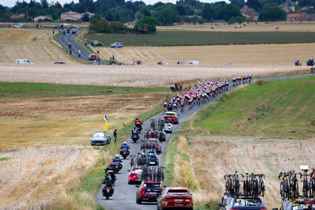 Tour de France Femmes 2025 - stage 5 Tour de France Femmes 2025 - 4th Edition - 5th stage Chasseneuil-du-Poitou (Futuroscope) - Gueret 165,8 Km - 30 07 2025 - Peloton - Scenery - photo Rafa Gomez SprintCyclingAgency 2025 Gueret France  Copyright: xRafaxGomezx xSprintcyclingagencyx