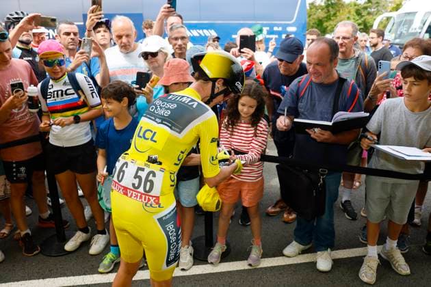 Tour de France Femmes 2025 - stage 5 Tour de France Femmes 2025 - 4th Edition - 5th stage Chasseneuil-du-Poitou (Futuroscope) - Gueret 165,8 Km - 30 07 2025 - Marianne Vos (NED - Team Visma - Lease a Bike) - photo Rafa Gomez SprintCyclingAgency 2025 Gueret France  Copyright: xRafaxGomezx xSprintcyclingagencyx