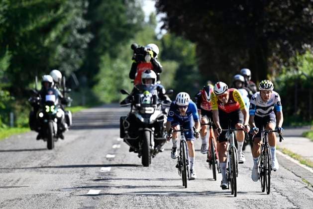 Tour de Wallonie 2025 Stage 5 BERTRIX, BELGIUM - JULY 30 : Izquierdo Clement of Cofidis, Rochas Remy of Groupama FDJ, Swift Ben of INEOS Grenadiers, Milesi Lorenzo of Movistar Team, Marchand Gianni of Tarteletto - Isorex in the escape pack during stage 5 of the 30th edition of Tour de Wallonie an UCI ProSeries 2.Pro cycling road race stage for Men Elite of 183.2 km with start in Bertrix and finish in Bertrix on July 30, 2025 in Bertrix, Belgium, 30 07 2025 ( Motordriver Louis Bidlot - Bertrix Belgium  Copyright: xTomasxSiskx