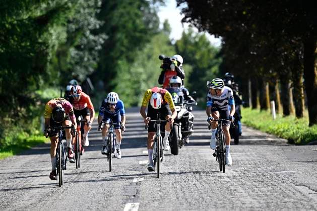 Tour de Wallonie 2025 Stage 5 BERTRIX, BELGIUM - JULY 30 : Izquierdo Clement of Cofidis, Rochas Remy of Groupama FDJ, Swift Ben of INEOS Grenadiers, Milesi Lorenzo of Movistar Team, Marchand Gianni of Tarteletto - Isorex in the escape pack during stage 5 of the 30th edition of Tour de Wallonie an UCI ProSeries 2.Pro cycling road race stage for Men Elite of 183.2 km with start in Bertrix and finish in Bertrix on July 30, 2025 in Bertrix, Belgium, 30 07 2025 ( Motordriver Louis Bidlot - Bertrix Belgium  Copyright: xTomasxSiskx