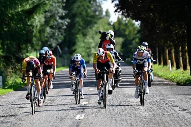 Tour de Wallonie 2025 Stage 5 BERTRIX, BELGIUM - JULY 30 : Izquierdo Clement of Cofidis, Rochas Remy of Groupama FDJ, Swift Ben of INEOS Grenadiers, Milesi Lorenzo of Movistar Team, Marchand Gianni of Tarteletto - Isorex in the escape pack during stage 5 of the 30th edition of Tour de Wallonie an UCI ProSeries 2.Pro cycling road race stage for Men Elite of 183.2 km with start in Bertrix and finish in Bertrix on July 30, 2025 in Bertrix, Belgium, 30 07 2025 ( Motordriver Louis Bidlot - Bertrix Belgium  Copyright: xTomasxSiskx