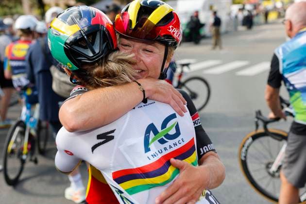 Tour de France Femmes 2025 Tour de France Femmes 2025 - 4th Edition - 5th stage Chasseneuil-du-Poitou (Futuroscope) - Gueret 165,8 Km - 30 07 2025 - Kimberley Le Court Pienaar (RSA - AG Insurance - Soudal Team) - Justine Ghekiere (BEL - AG Insurance - Soudal Team) - photo Rafa Gomez SprintCyclingAgency 2025 Gueret France  Copyright: xRafaxGomezx xSprintcyclingagencyx