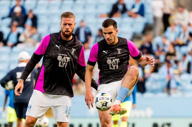 250730 Pontus Jansson and Andrej Djuric of Malmö FF ahead of the UEFA Champions League qualifier football match between Malmö FF and FK RFS on July 30, 2025 in Malmö Photo Christian Örnberg BILDBYRAN COP 166 CO0596 fotboll football soccer fotball uefa champions league qualifier champions league malmö ff fk rfs bbeng  Copyright: CHRISTIANxÖRNBERG BB250730CO007