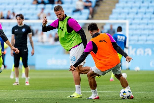 250730 Pontus Jansson of Malmö FF ahead of the UEFA Champions League qualifier football match between Malmö FF and FK RFS on July 30, 2025 in Malmö Photo Christian Örnberg BILDBYRAN COP 166 CO0596 fotboll football soccer fotball uefa champions league qualifier champions league malmö ff fk rfs bbeng  Copyright: CHRISTIANxÖRNBERG BB250730CO010