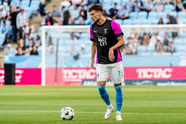 250730 Colin Rösler of Malmö FF ahead of the UEFA Champions League qualifier football match between Malmö FF and FK RFS on July 30, 2025 in Malmö Photo Christian Örnberg BILDBYRAN COP 166 CO0596 fotboll football soccer fotball uefa champions league qualifier champions league malmö ff fk rfs bbeng bbauto  Copyright: CHRISTIANxÖRNBERG BB250730CO013