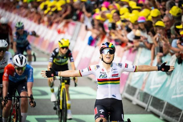 TOUR DE FRANCE FEMMES 5 eme etape PHOTOPQR LA MONTAGNE SALESSE Florian ; ; 30 07 2025 ; TOUR DE FRANCE FEMMES , arrivee a GUERET le 30 07 25 , kim LE COURT PIENAAR photo florian salesse SPORTS CYCLISME TDF Women s Tour de france, on july 29th 2025 France  Copyright: xPHOTOPQR LAxMONTAGNE MAXPPPxSALESSExFlorianx 20250730LMT2178 20250730LMT2178