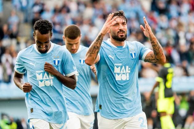 250730 Sead Haksabanovic of Malmö FF celebrates after 1 0 during the UEFA Champions League qualifier football match between Malmö FF and FK RFS on July 30, 2025 in Malmö Photo Christian Örnberg BILDBYRAN COP 166 CO0596 fotboll football soccer fotball uefa champions league qualifier champions league malmö ff fk rfs bbeng bbauto jubel  Copyright: CHRISTIANxÖRNBERG BB250730CO027