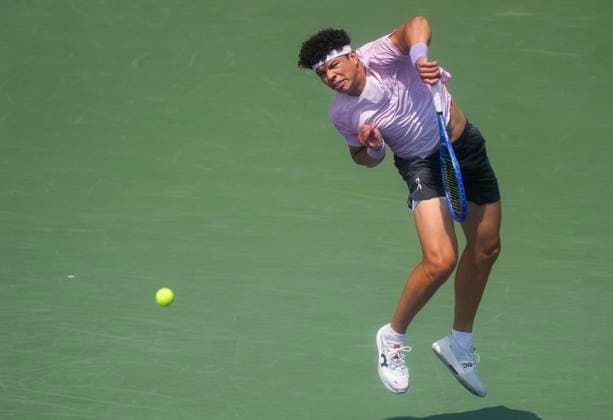 July 30, 2025, Toronto, On, CANADA: Ben Shelton, of the United States, serves against Adrian Mannarino, of France, during second round tennis action at the National Bank Open in Toronto on Wednesday, July 30, 2025. Canada News - July 30, 2025 - ZUMAc35_ 20250730_zaf_c35_030 Copyright: xNathanxDenettex