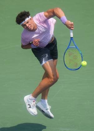 July 30, 2025, Toronto, On, CANADA: Ben Shelton, of the United States, serves against Adrian Mannarino, of France, during second round tennis action at the National Bank Open in Toronto on Wednesday, July 30, 2025. Canada News - July 30, 2025 - ZUMAc35_ 20250730_zaf_c35_033 Copyright: xNathanxDenettex