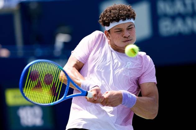 National Bank Open 2025 - Day 5 TORONTO, CANADA - JULY 30 : Ben Shelton of the United States in action against Adrian Mannarino of France on day five of the 2025 National Bank Open at Sobeys Stadium in Toronto, Ontario, Canada on July 30, 2025. Mert Alper Dervis Anadolu Ontario Canada. Editorial use only. Please get in touch for any other usage.  Copyright: x2025xAnadoluxMertxAlperxDervisx