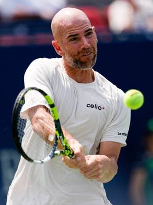 National Bank Open 2025 - Day 5 TORONTO, CANADA - JULY 30 : Adrian Mannarino of France in action against Ben Shelton of the United States on day five of the 2025 National Bank Open at Sobeys Stadium in Toronto, Ontario, Canada on July 30, 2025. Mert Alper Dervis Anadolu Ontario Canada. Editorial use only. Please get in touch for any other usage.  Copyright: x2025xAnadoluxMertxAlperxDervisx