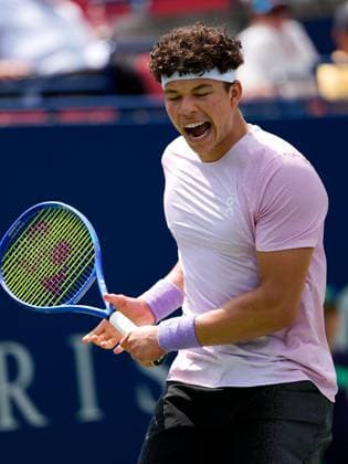 National Bank Open 2025 - Day 5 TORONTO, CANADA - JULY 30 : Ben Shelton of the United States celebrates a point against Adrian Mannarino of France on day five of the 2025 National Bank Open at Sobeys Stadium in Toronto, Ontario, Canada on July 30, 2025. Mert Alper Dervis Anadolu Ontario Canada. Editorial use only. Please get in touch for any other usage.  Copyright: x2025xAnadoluxMertxAlperxDervisx