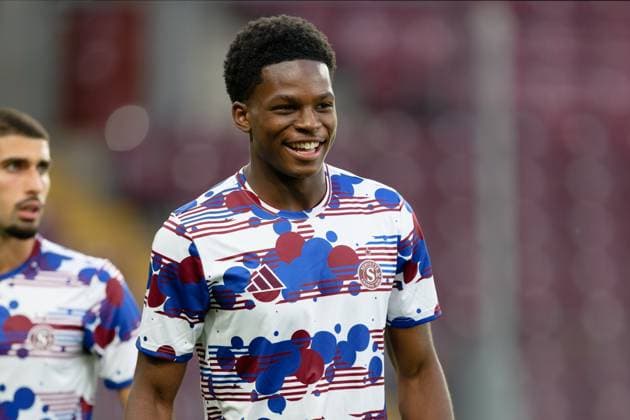 Geneva, Switzerland, July 30 2025 : Jamie Atangana (45 Servette FC) during warm-up prior the UEFA Champions League Second Qualifying Round match between Servette FC and Viktoria Plzen at Stade de Geneve in Geneva, Switzerland (Giuseppe Velletri SPP) Copyright: xGiuseppexVelletrix xSPPx spp-en-GiVeSp-DZ9_9267