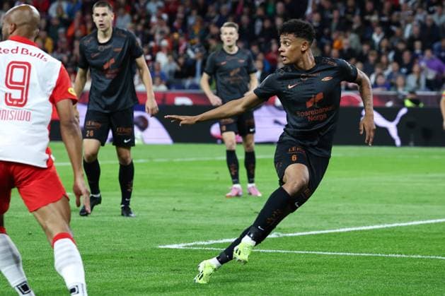SOCCER - UEFA CL, RBS vs Brann SALZBURG,AUSTRIA,30.JUL.25 - SOCCER - UEFA Champions League, qualification, Red Bull Salzburg vs SK Brann Bergen. Image shows Japhet Sery Larsen (Brann).  GEPAxpictures xDavidxGeieregger
