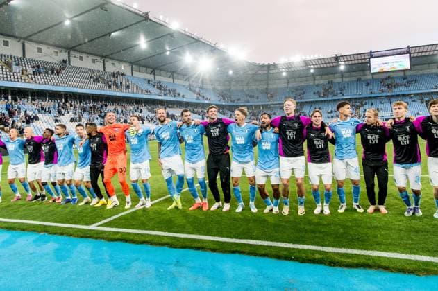 250730 Players of Malmö FF celebrate after the UEFA Champions League qualifier football match between Malmö FF and FK RFS on July 30, 2025 in Malmö Photo Christian Örnberg BILDBYRAN COP 166 CO0596 fotboll football soccer fotball uefa champions league qualifier champions league malmö ff fk rfs bbeng jubel  Copyright: CHRISTIANxÖRNBERG BB250730CO077