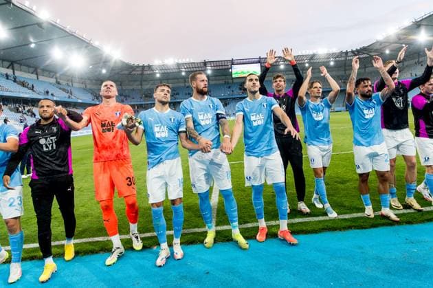 250730 Players of Malmö FF celebrate after the UEFA Champions League qualifier football match between Malmö FF and FK RFS on July 30, 2025 in Malmö Photo Christian Örnberg BILDBYRAN COP 166 CO0596 fotboll football soccer fotball uefa champions league qualifier champions league malmö ff fk rfs bbeng jubel  Copyright: CHRISTIANxÖRNBERG BB250730CO083