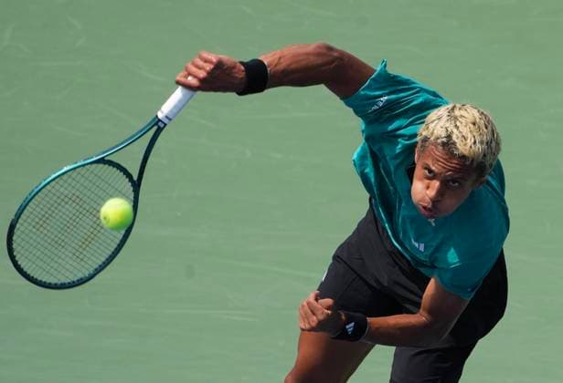 July 30, 2025, Toronto, On, CANADA: Gabriel Diallo of Canada serves the ball against Matteo Gigante of Italy during second round tennis action at the National Bank Open in Toronto on Wednesday, July 30, 2025. Canada News - July 30, 2025  - ZUMAc35_ 20250730_zaf_c35_069 Copyright: xNathanxDenettex
