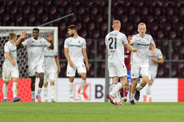 Geneva, Switzerland, July 30 2025 : Karel Spacil (5 Viktoria Plzen) celebrates after scoring his team s first goal with Vaclav Jemelka (21 Viktoria Plzen) during the UEFA Champions League Second Qualifying Round match between Servette FC and Viktoria Plzen at Stade de Geneve in Geneva, Switzerland (Giuseppe Velletri SPP) Copyright: xGiuseppexVelletrix xSPPx spp-en-GiVeSp-DZ9_9439