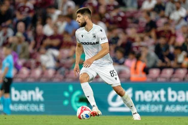 Geneva, Switzerland, July 30 2025 : Adrian Zeljkovic (85 Viktoria Plzen) controls the ball (action) during the UEFA Champions League Second Qualifying Round match between Servette FC and Viktoria Plzen at Stade de Geneve in Geneva, Switzerland (Giuseppe Velletri SPP) Copyright: xGiuseppexVelletrix xSPPx spp-en-GiVeSp-DZ9_9493