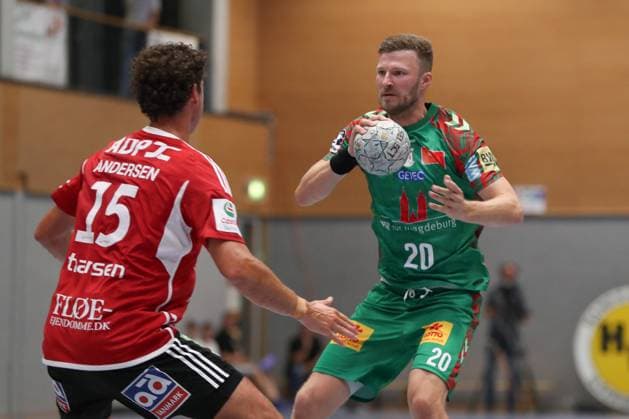 30 07 2025, xgox, handball test match SC Magdeburg Fredericia Handboldklub emspor, v l Mads Kjeldgaard Fredericia, 15 , Philipp Weber Magdeburg, 20 duel, duel, fight, tackle Ilsenburg