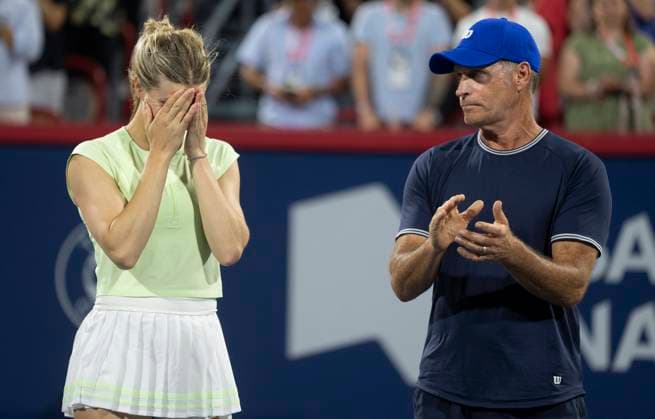 July 30, 2025, Montreal, Pq, Canada: Eugenie Bouchard of Canada reacts as her coach Sylvain Bruneau looks on during her retirement ceremony following her loss at the National Bank Open in Montreal, Wednesday, July 30, 2025. Canada News - July 30, 2025  - ZUMAc35_ 20250730_zaf_c35_170 Copyright: xChristinnexMuschix