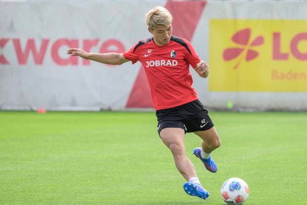 GER, Freiburg, Soccer, Baden Wuerttemberg, SC Freiburg, Training, at Europa Park Stadium, Training ground, v l Ritsu Doan SC Freiburg , Freisteller, 31 07 2025 Copyright: HMBxMedia UwexKoch