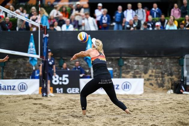 Beach volleyball I European Championship 2025 I Group stage I 31 07 2025 Dredging match Karla Borger Germany Düsseldorf Rochusclub Düsseldorfer Tennisclub e V Germany Copyright: xLobeca JasperxLorenzx
